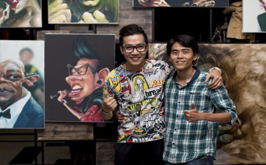 Nghệ sĩ Việt thích thú với tranh hí họa về chính mình